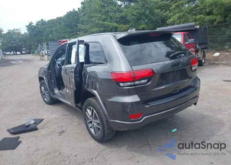 2017 Jeep Grand Cherokee Altitude 4X4 from USA, damaged, VIN 1C4RJFAG8HC767494